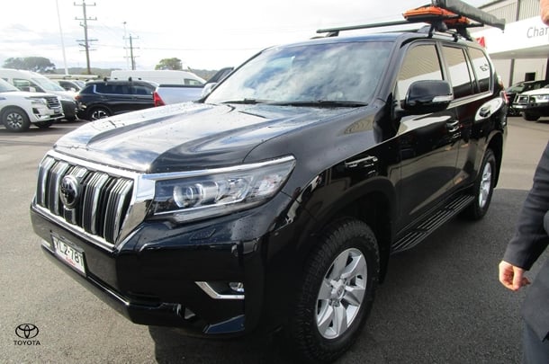 2022 Toyota Prado GXL image 3