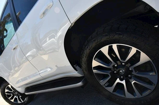 2022 Toyota Prado VX image 4