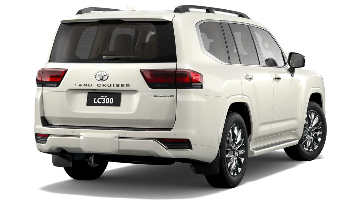 2025 Toyota LandCruiser 300 Sahara ZX Automatic image 3