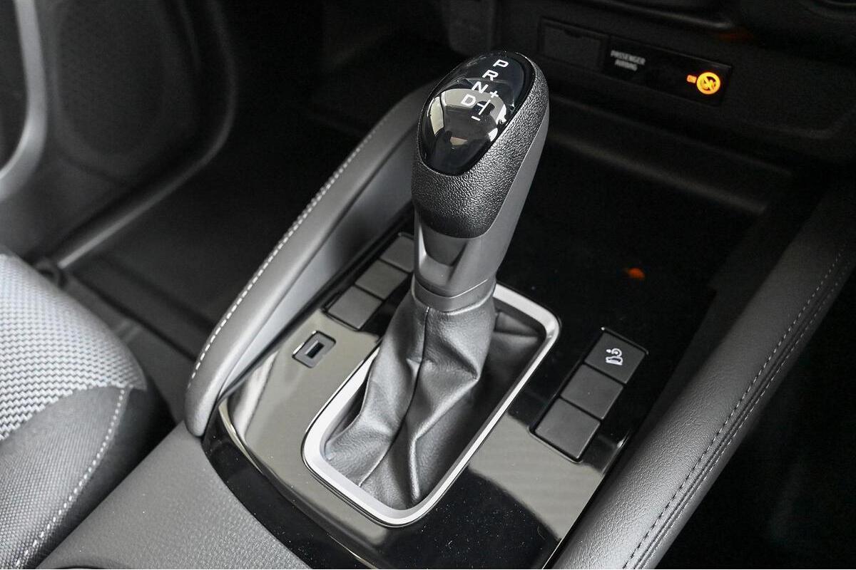 2024 Mazda BT-50 XT TF Auto 4x2 image 15