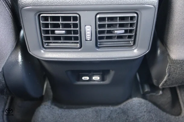 2024 Toyota RAV4 Hybrid GXL AWD image 19