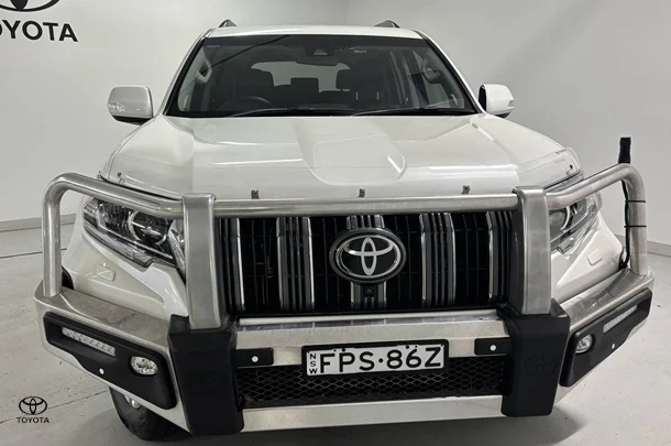2019 Toyota Prado Kakadu image 2