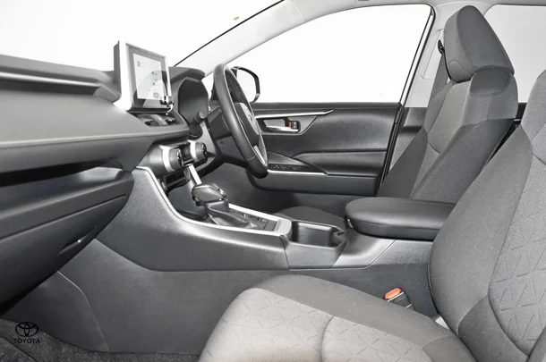 2024 Toyota RAV4 Hybrid GXL-2WD image 17