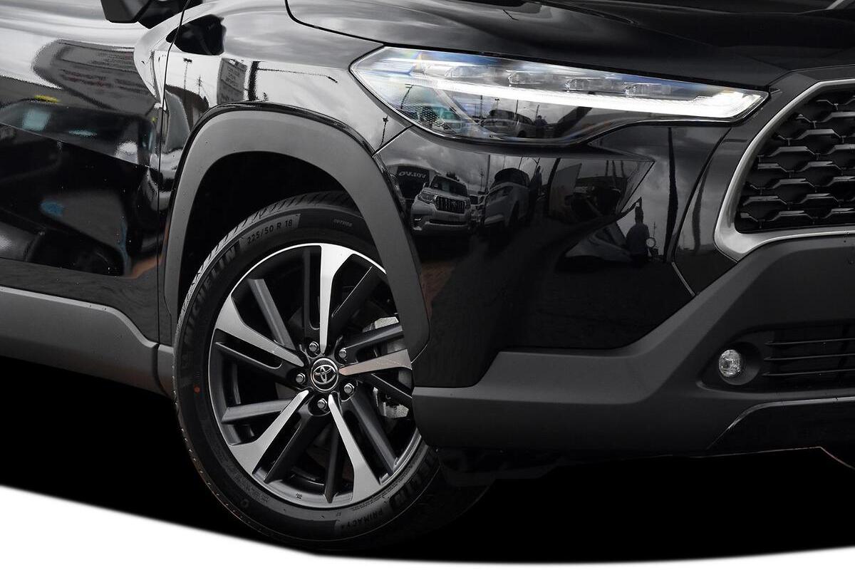 2024 Toyota Corolla Cross Atmos Auto 2WD image 19