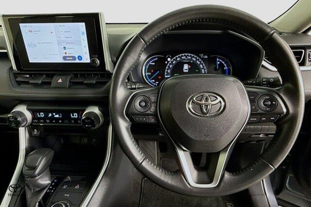 2023 Toyota Rav4 Hybrid GX image 19