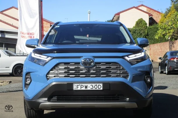 2025 Toyota Rav4 Hybrid Cruiser 2WD image 2