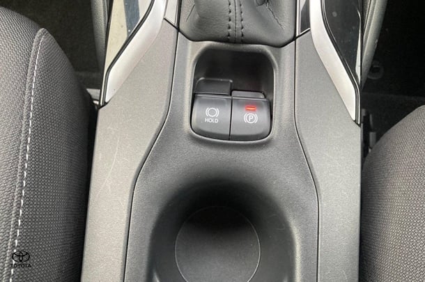 2019 Toyota Corolla Ascent Sport image 21
