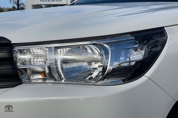 2021 Toyota Hilux Workmate image 16