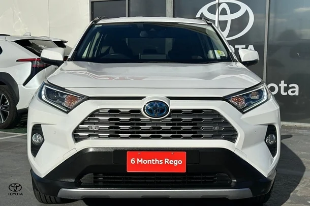 2020 Toyota Rav4 Hybrid GXL-2WD image 3