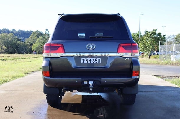 2020 Toyota Landcruiser VX image 5