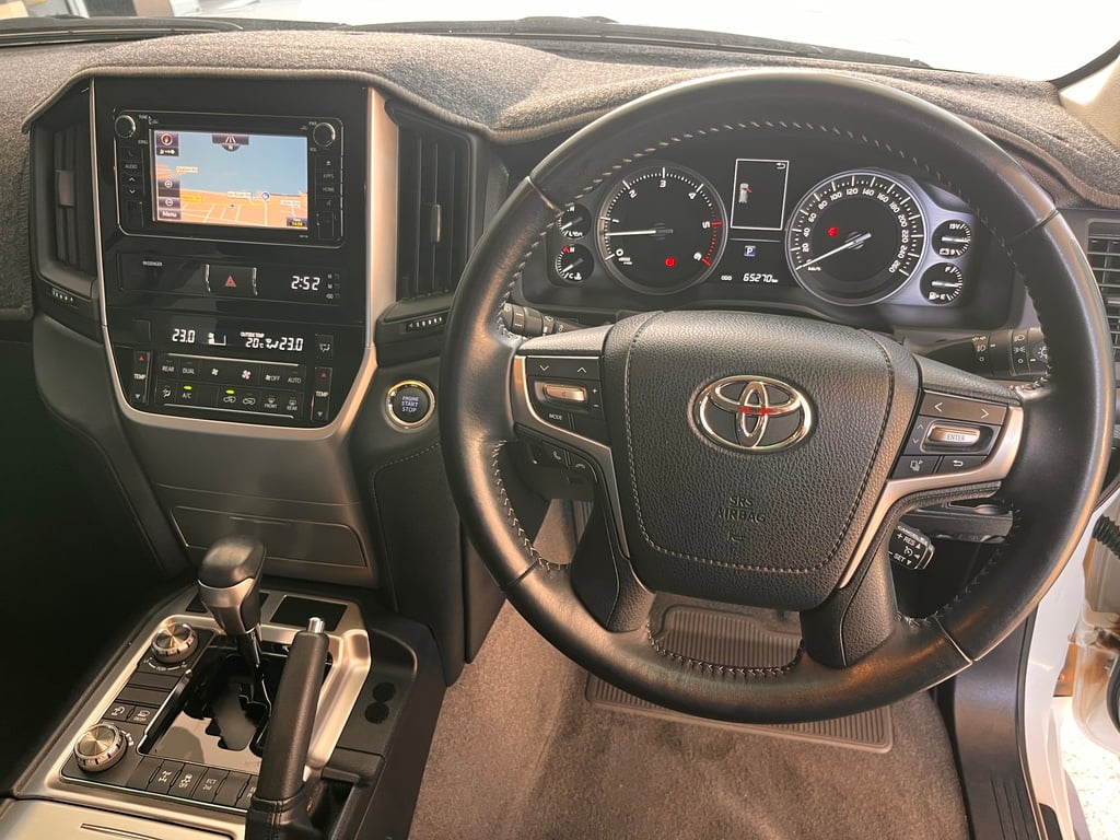 2020 Toyota Landcruiser GXL image 22