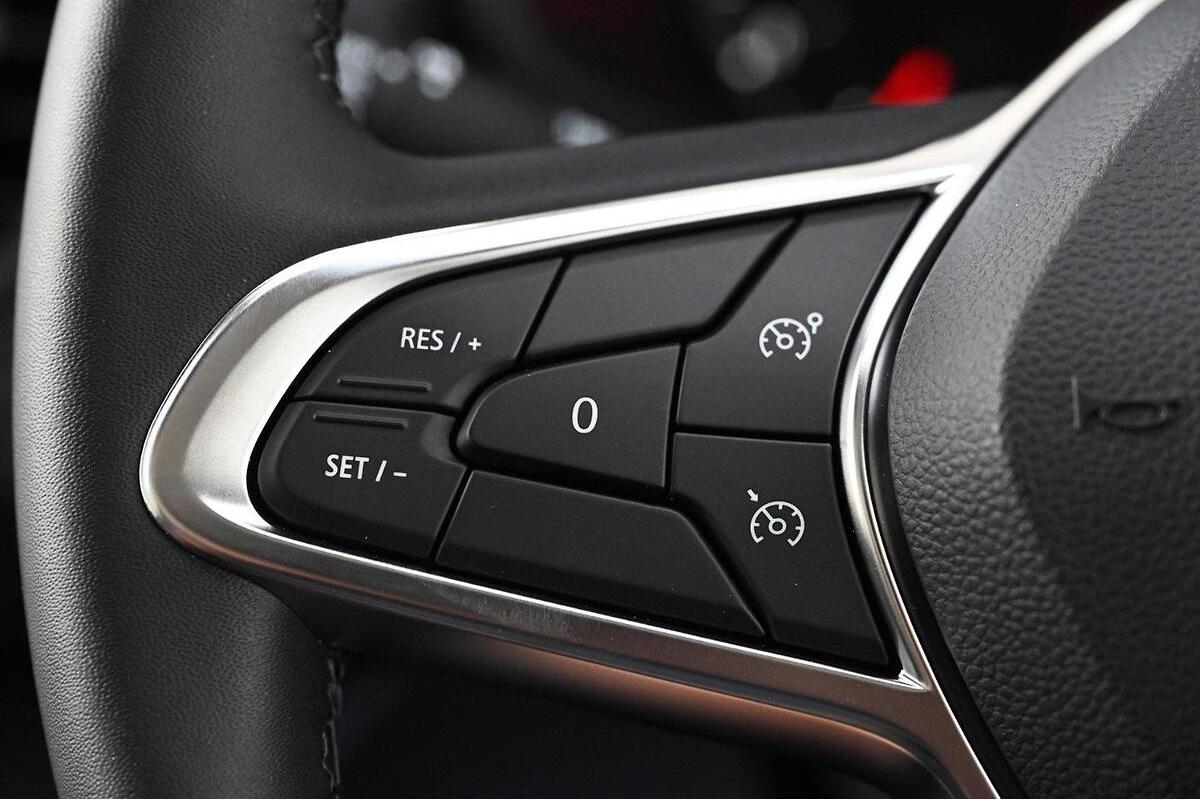 2024 Renault Trafic Crew Pro LWB Auto MY24 image 14