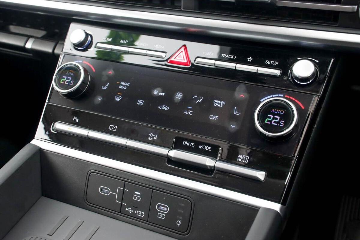 2024 Hyundai Santa Fe Hybrid Auto 2WD MY25 image 14