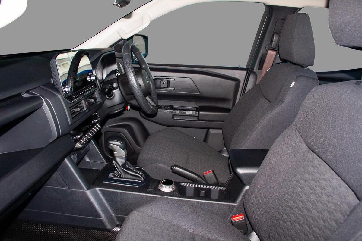 2025 Mitsubishi Triton GLX MV Auto 4X4 MY25 Double Cab image 6