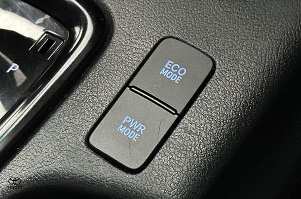 2019 Toyota Hilux Rugged X image 36