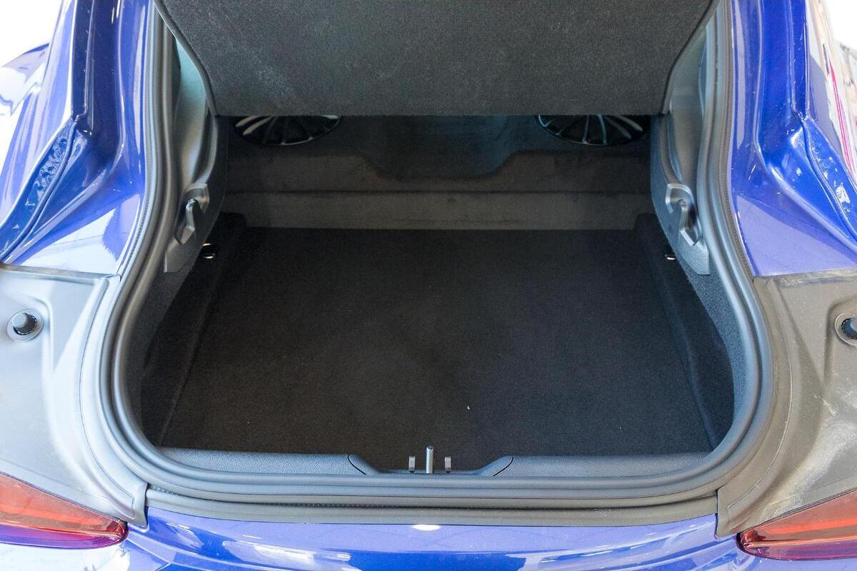 2024 Toyota Supra GR GTS Manual image 7