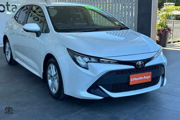 2018 Toyota Corolla Ascent Sport image 3
