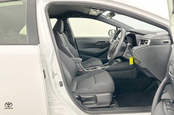 2023 Toyota Corolla Ascent Sport image 28