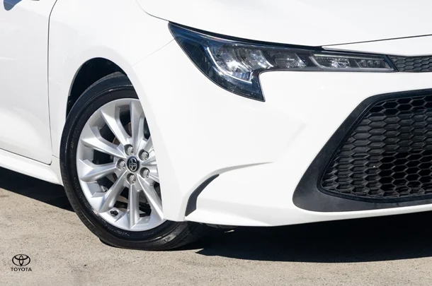 2021 Toyota Corolla Ascent Sport image 6