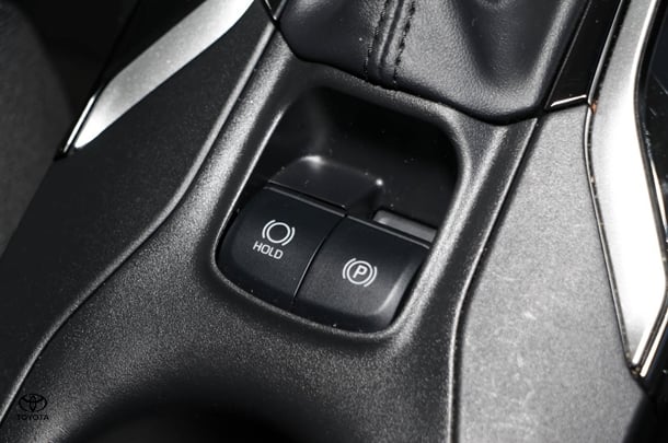 2024 Toyota Corolla Hatch Hybrid Ascent Sport image 17