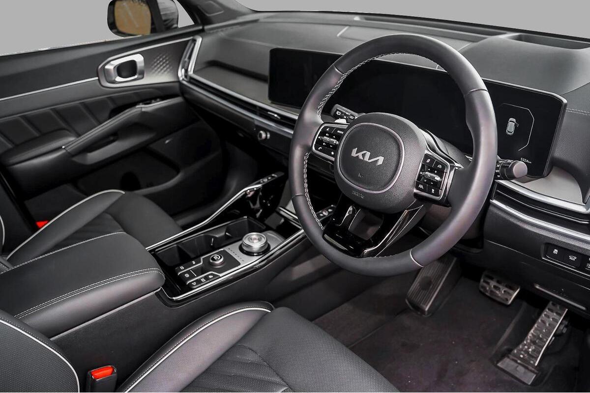 2024 Kia Sorento GT-Line Auto MY25 image 6