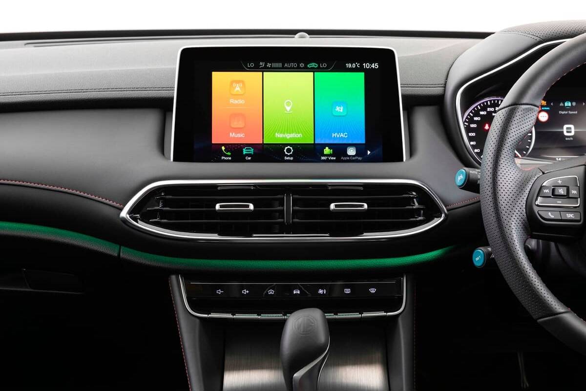 2024 MG HS Essence Auto FWD MY24 image 16