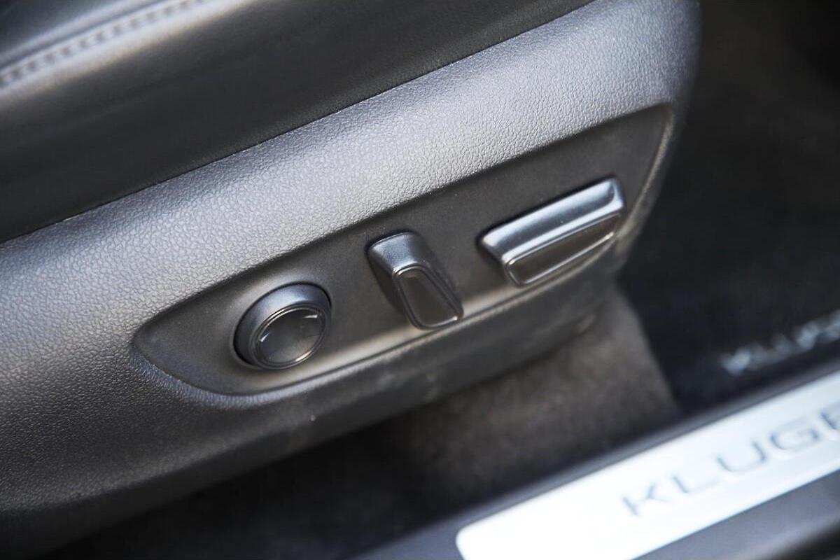 2024 Toyota Kluger Grande Auto eFour image 12