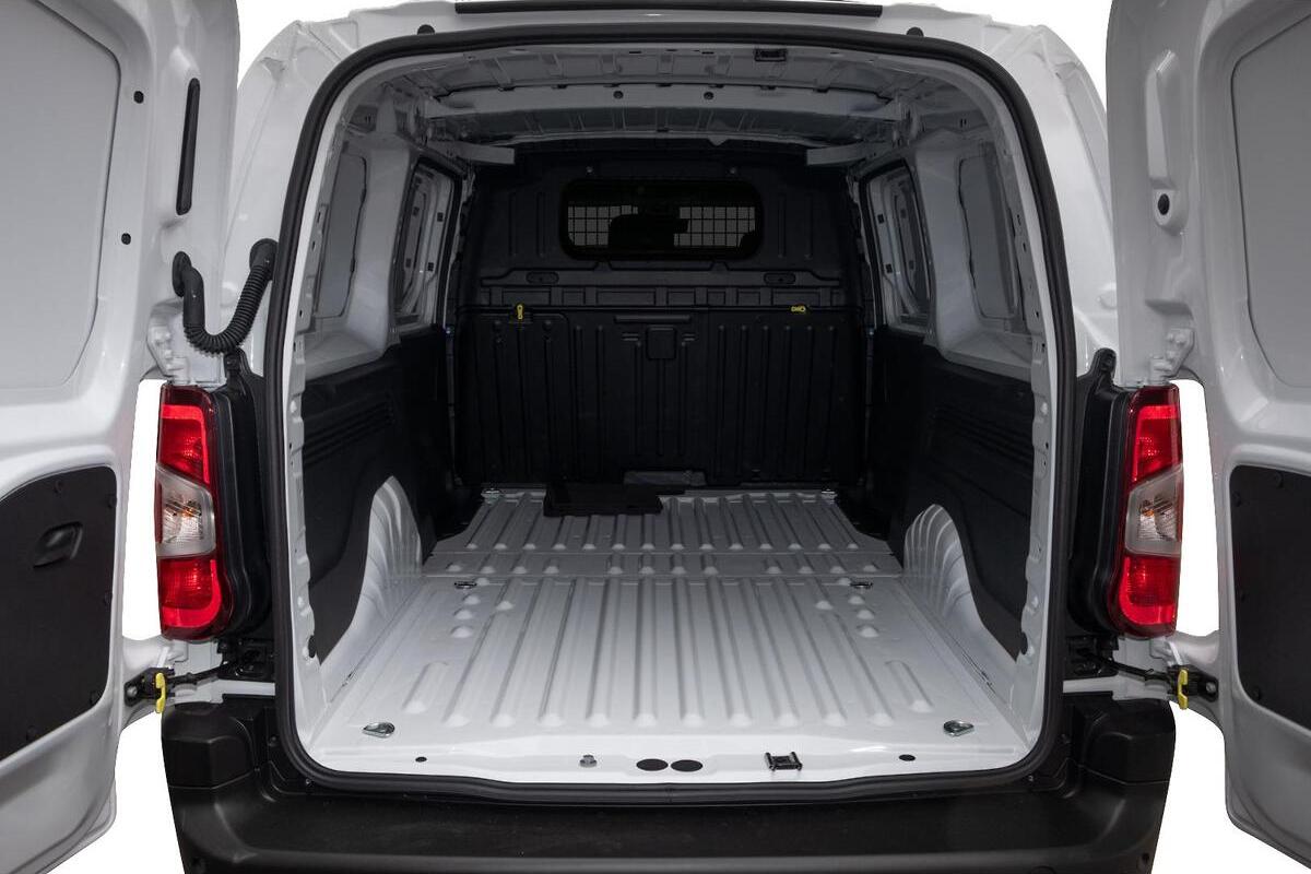 2024 Peugeot Partner Pro LWB Auto MY25 image 9