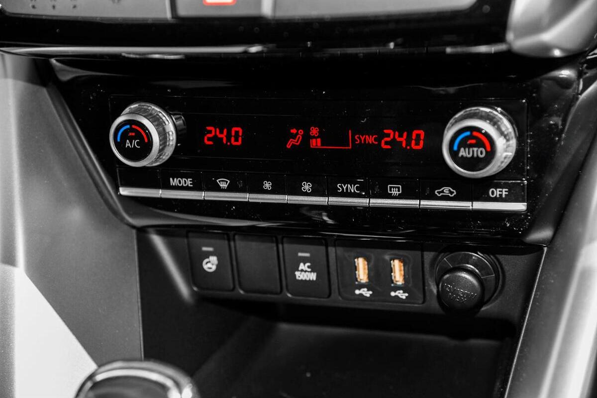 2024 Mitsubishi Eclipse Cross PHEV Exceed YB Auto AWD MY24 image 12