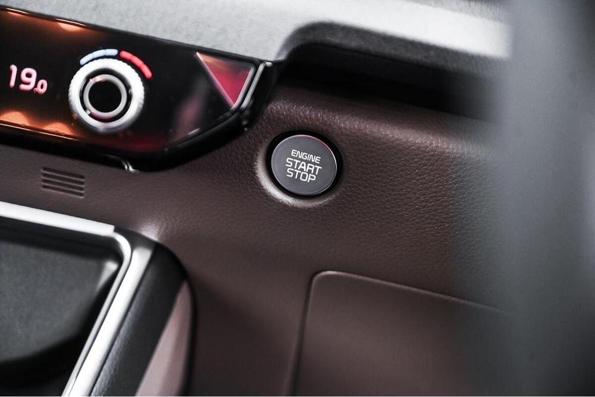 2024 Kia Carnival Sport Auto MY25 image 12