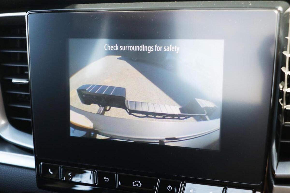 2024 Mazda BT-50 XS TF Auto 4x2 image 10