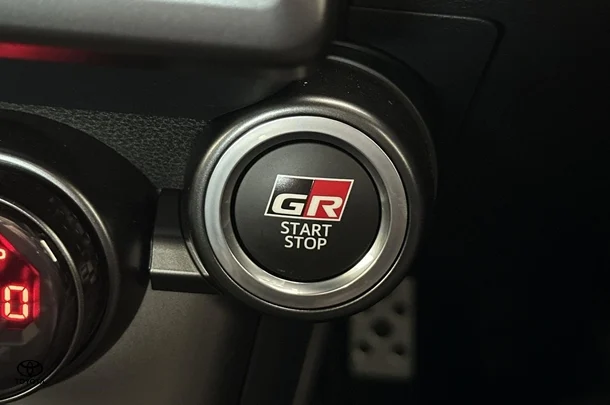2023 Toyota GR86 10th Anniversary image 18