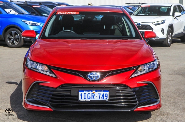 2024 Toyota Camry Hybrid Ascent image 4