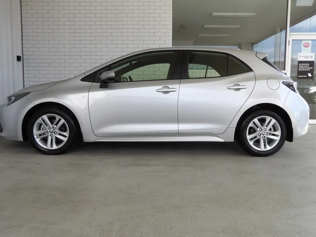 2021 Toyota Corolla Ascent Sport image 3