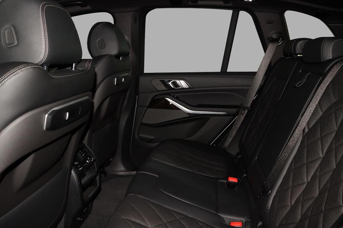 2024 BMW X5 xDrive50e M Sport G05 LCI Auto 4x4 image 9