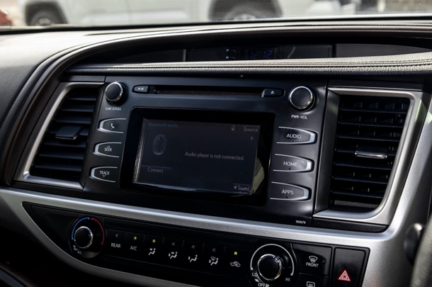 2017 Toyota KLUGER GX AWD image 15