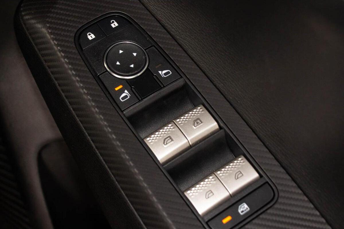 2024 Mitsubishi Outlander ES ZM Auto AWD MY24 image 17