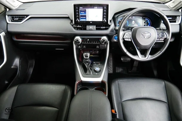 2022 Toyota RAV4 Hybrid Cruiser image 9