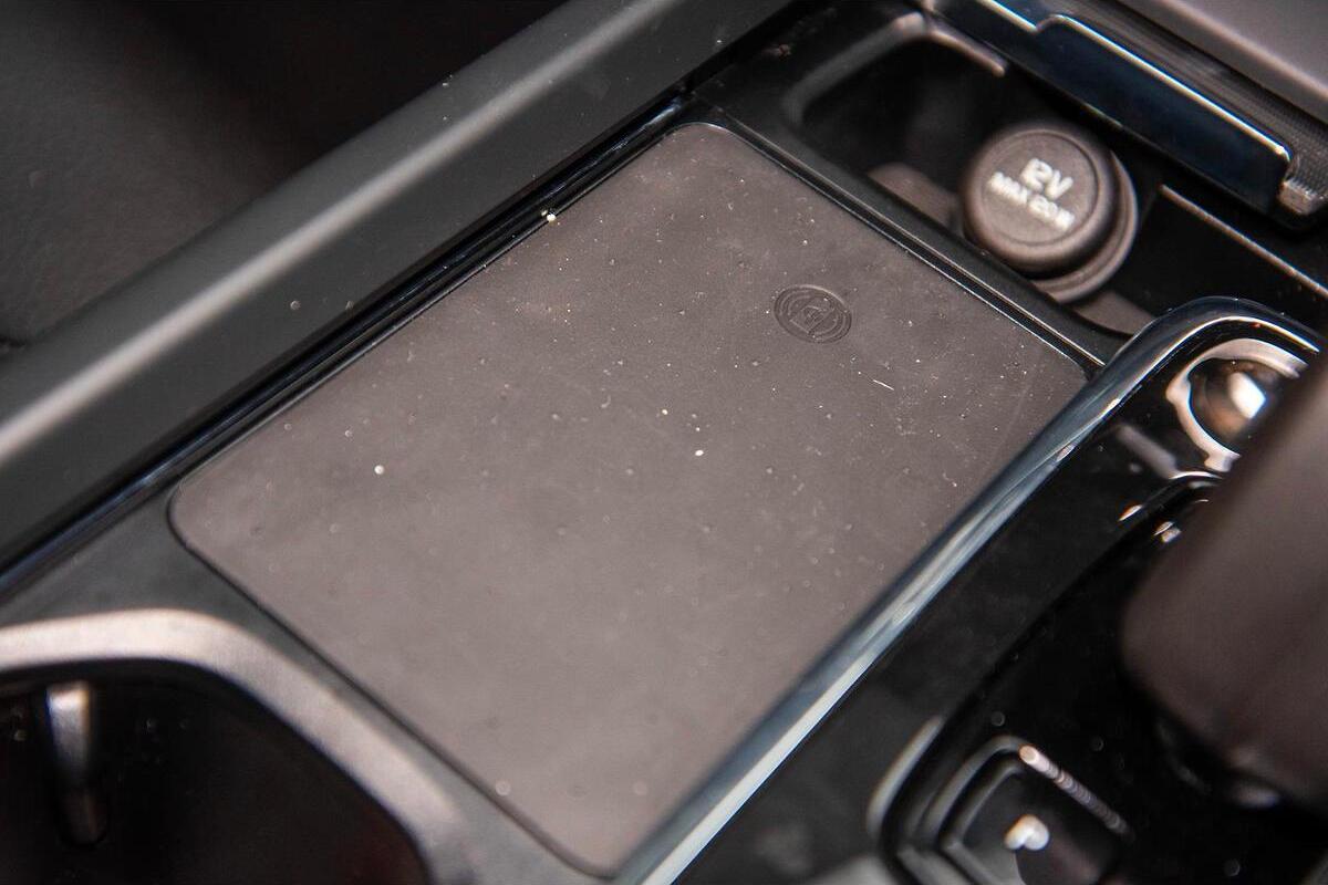 2025 Volvo XC60 Plus T8 Plug-In Hybrid Auto AWD MY25 image 15