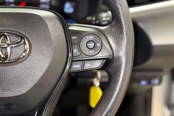 2021 Toyota Corolla Ascent Sport image 20