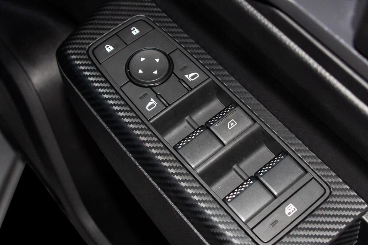 2025 Mitsubishi Triton GLX MV Auto 4X4 MY25 Double Cab image 11