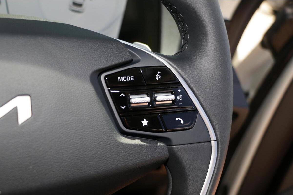 2024 Kia EV6 Air Auto MY24 image 17