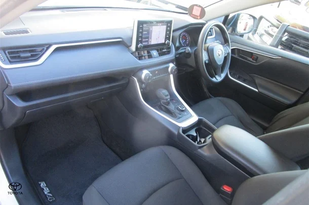 2019 Toyota Rav4 Hybrid GX AWD image 13
