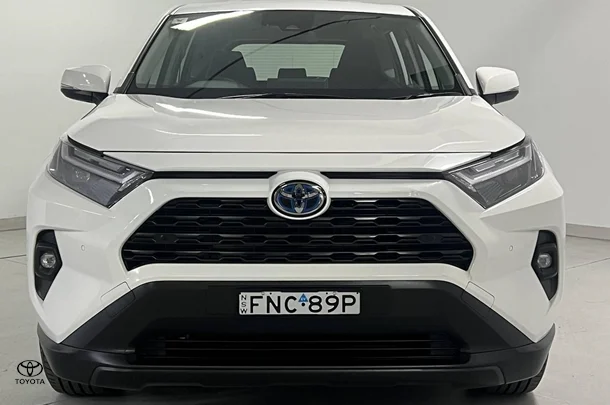 2024 Toyota Rav4 Hybrid GX-2WD image 3