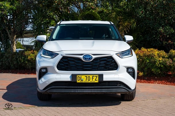 2024 TOYOTA Kluger Hybrid GX AWD image 4
