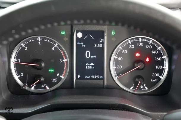 2022 Toyota Granvia Standard image 19
