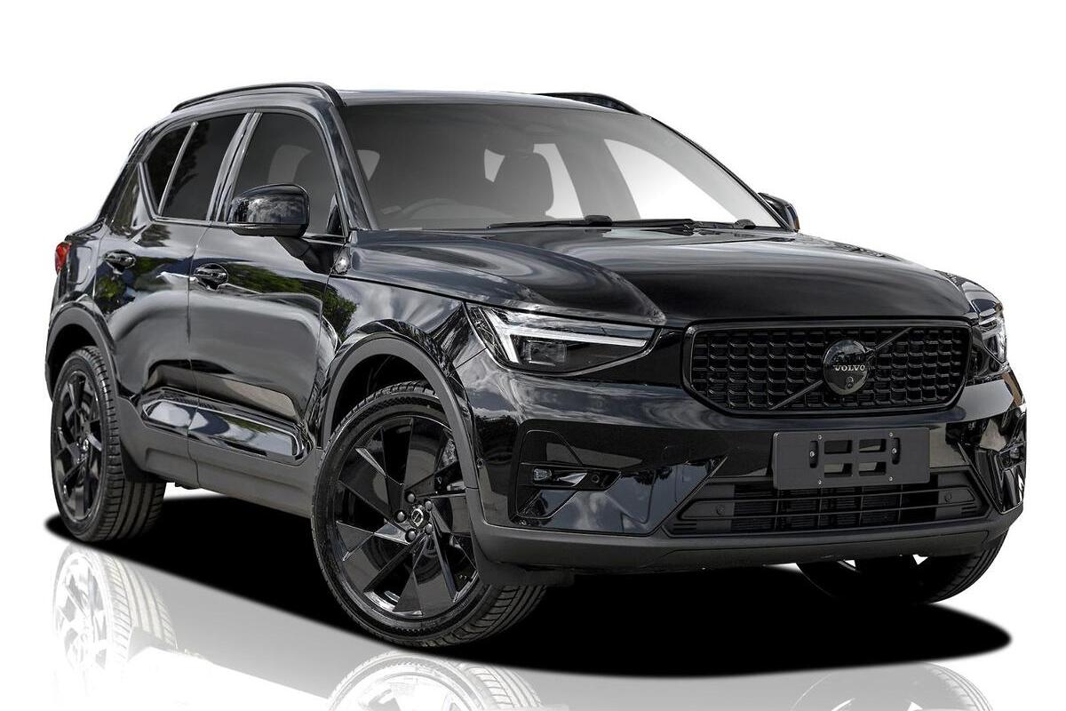 2025 Volvo XC40 Black Edition Auto AWD MY25