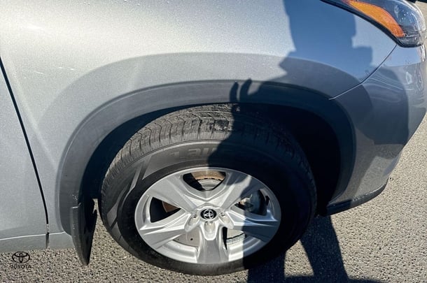 2021 Toyota Kluger Hybrid GX AWD image 10