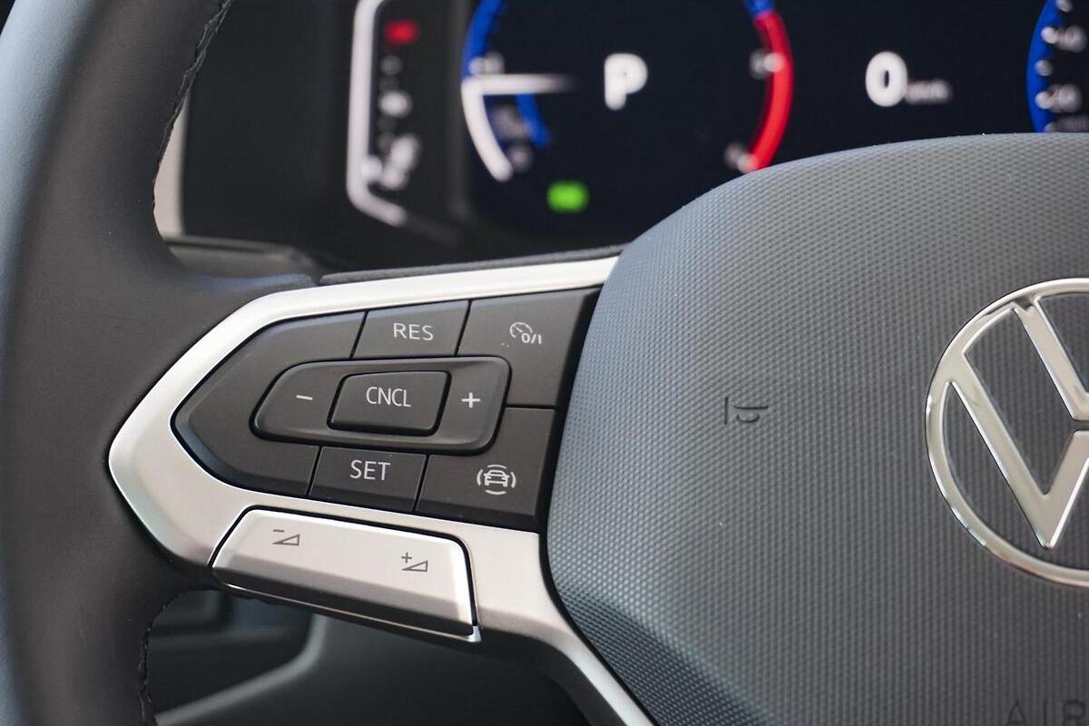 2024 Volkswagen Transporter TDI340 T6.1 LWB Auto 4MOTION MY24 image 16