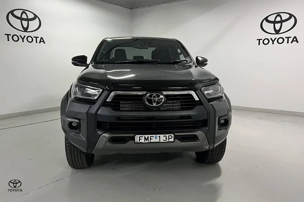 2024 Toyota Hilux Rogue image 2